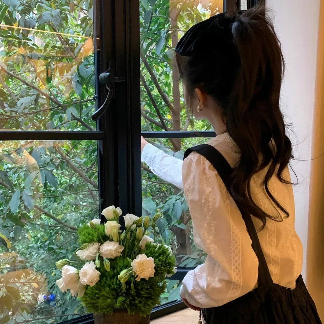 怪笑少女